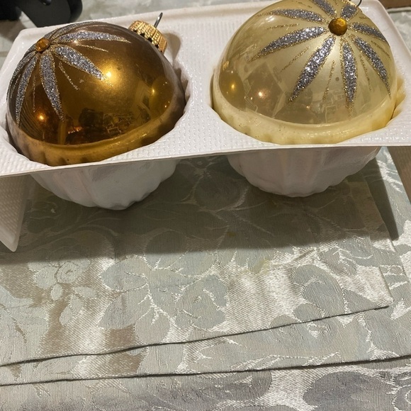 2 Glass Ball Christmas Ornament - Gold Ball With Rhinestones & Glitter W.Germany - Picture 6 of 6